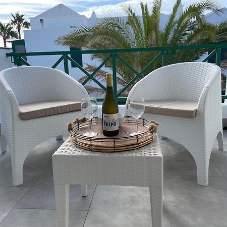 Izaro Apartamento Atico De Lujo Cerca De Playa Dorada Playa Blanca  Exteriör bild