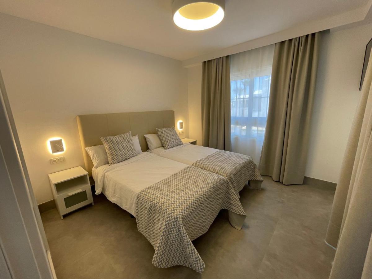 Izaro Apartamento Atico De Lujo Cerca De Playa Dorada Playa Blanca  Exteriör bild