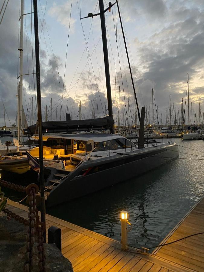 Izaro Apartamento Atico De Lujo Cerca De Playa Dorada Playa Blanca  Exteriör bild
