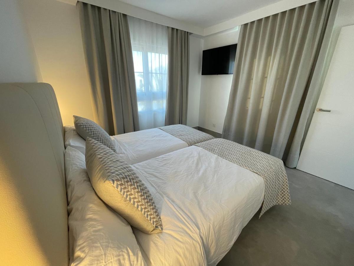 Izaro Apartamento Atico De Lujo Cerca De Playa Dorada Playa Blanca  Exteriör bild
