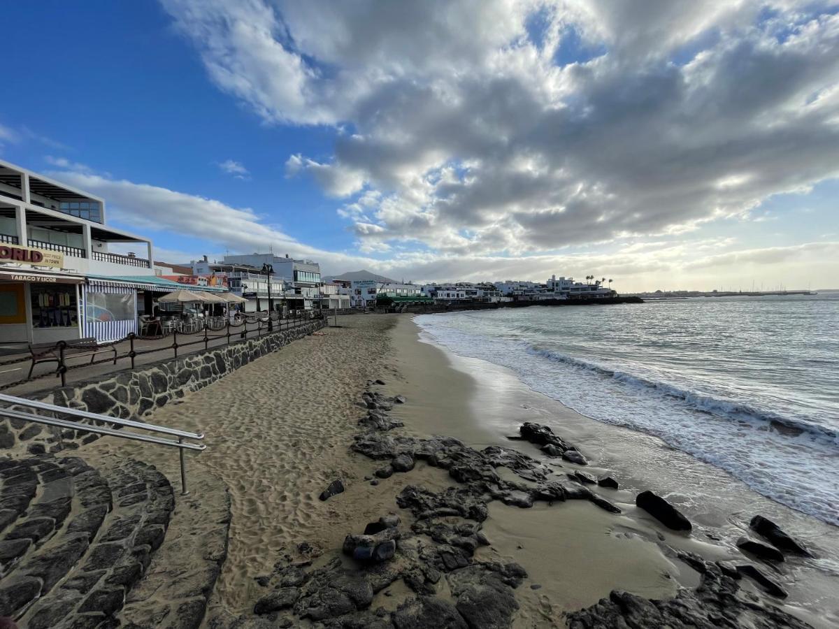 Izaro Apartamento Atico De Lujo Cerca De Playa Dorada Playa Blanca  Exteriör bild