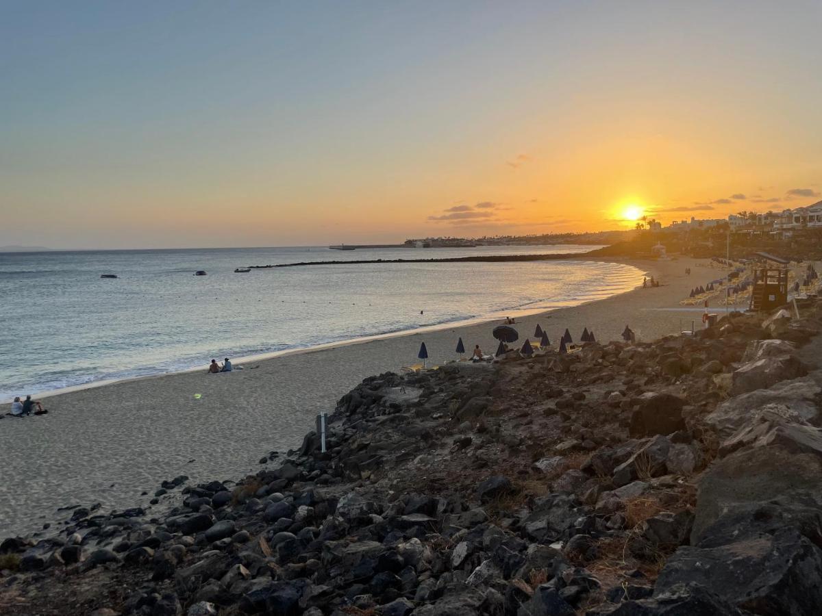 Izaro Apartamento Atico De Lujo Cerca De Playa Dorada Playa Blanca  Exteriör bild