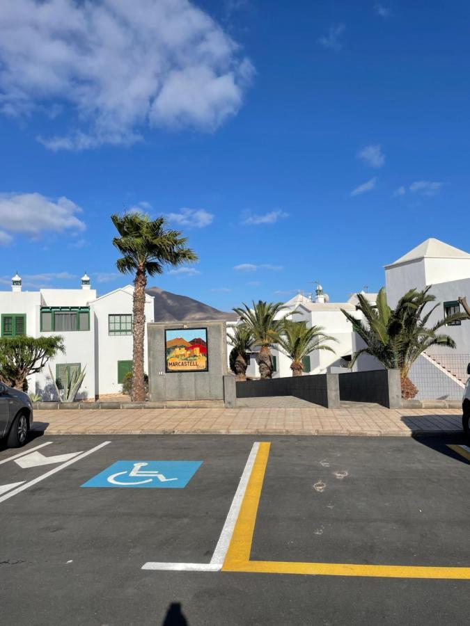 Izaro Apartamento Atico De Lujo Cerca De Playa Dorada Playa Blanca  Exteriör bild