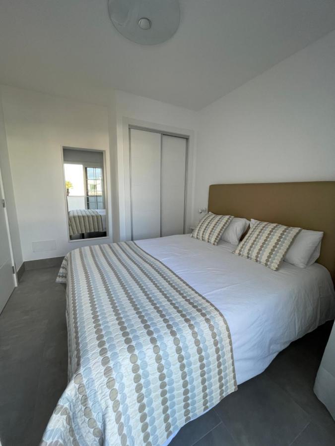 Izaro Apartamento Atico De Lujo Cerca De Playa Dorada Playa Blanca  Exteriör bild